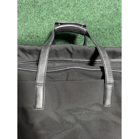 Tumi Boston Duffle Nylon Weekender Carry On Soft Duffle Bag 43051D3 NO STRAP - Picture 14 of 16